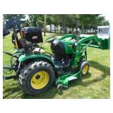 5052 John Deere compact 4x4 tractor loader 