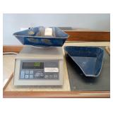 Armstrong A750 Scale