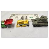 Dinkey & Lesney England toys (3)