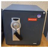 Honeywell Safe