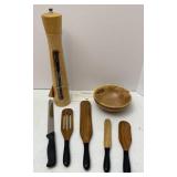 Mad Hungry Spurtle Set, Pepper Grinder