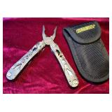 Camouflage Guidesman Multi-Tool & Case
