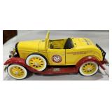Ertl 1930 Ford Arm & Hammer Car Bank