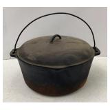 13in No. 12 Cast Iron Pot