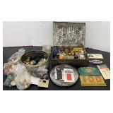 Vtg Buttons & Sewing Notions