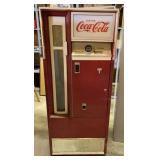 Vtg Coca Cola Bottle Vending Machine