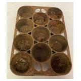 Griswold No.10 Cast Iron Muffin