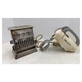 Vtg Hamilton Beach Hand Mixer & Hotpoint Toaster