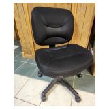 Office chair, no arms, adjustable