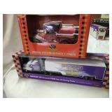 Ertl 1918 Ford Tanker Bank, Kenworth Truck