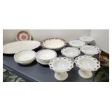 Corelle bowls, serving platter & bowl