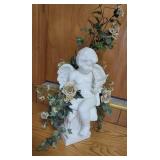 Angel figurine, ceramic, Faux flowers