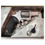 Taurus Revolver M 2-450029C,  45 Long