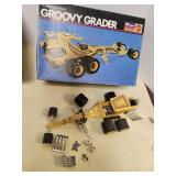 Monogram Groovy Grader Model