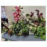 Artificial floral planters