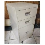 Metal File Cabinet, 3 drawers