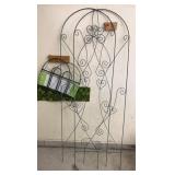 Trellis (2) & Round Wire Edging