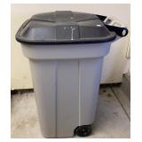 33 gallon Trash Tote