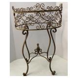 Oval Planter Plant Stand (wrought iron look)