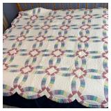Full Size Double Wedding Ring quilt