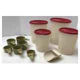 VTG Tupperware Canisters & Measuring Cups