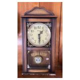 Vtg Centurion Battery op Clock