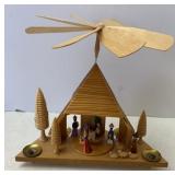 Erzgebridge Expertic Nativity Pyramid Scene