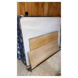 Full Size Bed (matches lots 78 & 88)