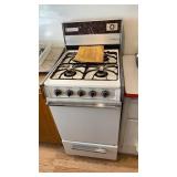 Small Magic Chef Gas Stove