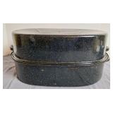 Granite Roaster (Oval) With Lid & Rack