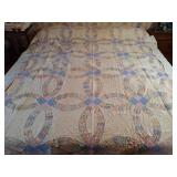 Double Wedding Ring Quilt, Antique