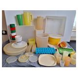 Tupperware & Plastic Food Storage