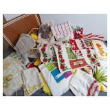 Kitchen Towels, Hot Pads, Dish Drainer