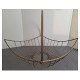 Mid-Century Wire Eliptical Basket w/Metal Handle