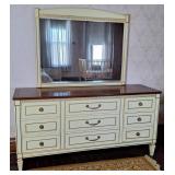 Transitional Dresser w/Mirror