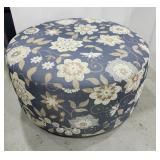 Ottoman, round, 3