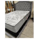 Bed, Full Size, padded headboard