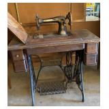 Antique Singer Treadle Sewing Machine