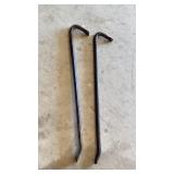 (2) 30in crow Bars