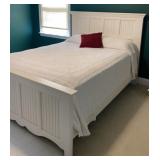 Bassett Queen Size Bed