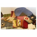 Woven & Fabric Runners, Place Mats and Napkins