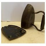 Antique Wapak No. 8 Cast Iron Sad Iron & Trivet