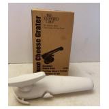 Pampered Chef Cheese Grater & Can Opener