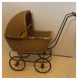 Antique Childï¿½s Play Pram
