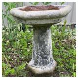 Concrete Bird Bath (one piece)
