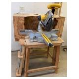 DeWalt DW708 12in Sliding Compound Miter Saw