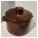 West Bend Bean Pot with lid