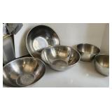 Stainless Steel Mixing Bowls, (5)