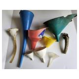 Funnels, plastic, various sizes