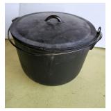 Cast Iron #8 Footed Kettle with Lid